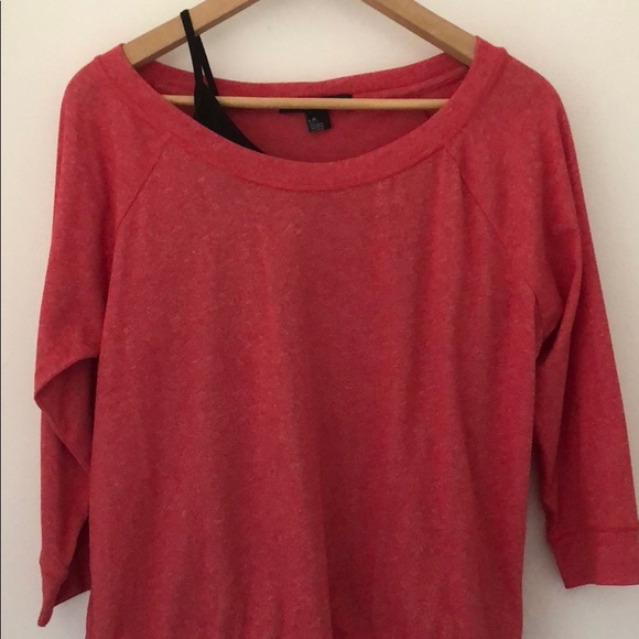 Forever 21 bright colored red shirt - Picture 1 of 3